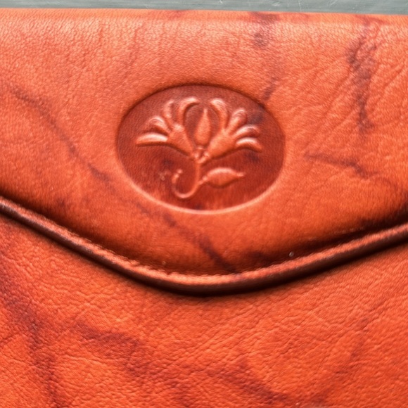 NWOT Vintage Buxton Cowhide Slim Leather Wallet - Picture 4 of 10